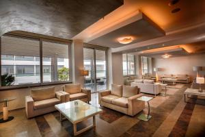 Rhodos Horizon Blu-Adults Only