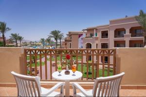 Charmillion Club Aquapark