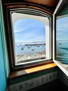 Maisons de vacances Magnifique maison bourgeoise 280 m2 Face au port : photos des chambres