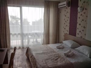 Double Room with Balcony room in Morska Zvezda Guest House
