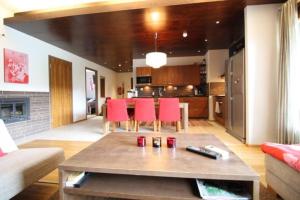 Tahko SPA Luxury Suite Orange B5 with Mountain View