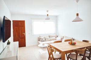 3BDR + 2BATH Comfy House El Medano