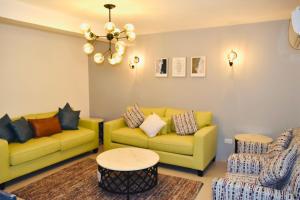 Amwaj Resort For Families Only