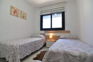 Sunset Drive 758 by Apturist