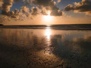 Flat Japaratinga Beach