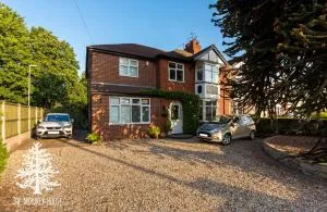 The Monkey House B&B - Moddershall