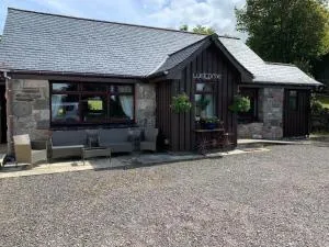 Snowberry Cottages No1 - Ardgour