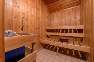 Luccombe Farm Holiday Cottages