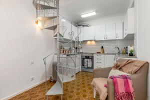 Typical Fishermans Cottage with amazing sea views!