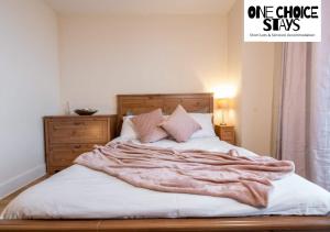 Cosy 2 bedroom apartment by One Choice Stays Serviced Accommodation Birmingham - City Centre - Wifi