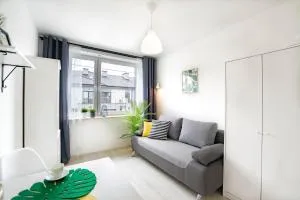 SleepWell Apartments Warszawa - blisko centrum, spokój, bezpłatny parking - Zielonki