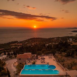 Strofilia Authentic Villas