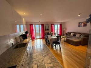 Abendrot - Direct lake view