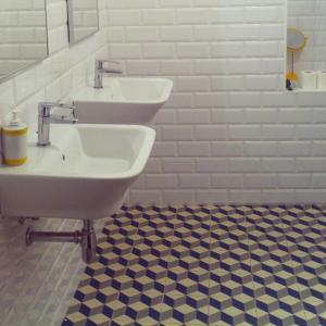 Three-Bedroom Apartment room in Slow City Hostel Pontevedra