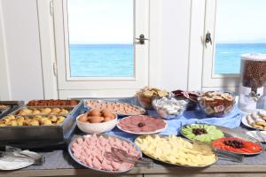 summer beach hotel