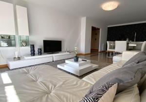 Jardins da Parede 211