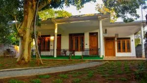 Sigiri chill hostel - Kombichankulama