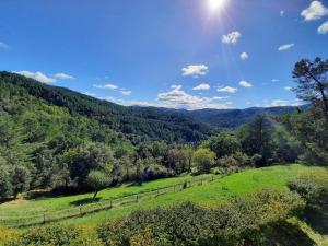 Maisons de vacances Chalet 14 pers avec vue panoramique et piscine chauffee : photos des chambres