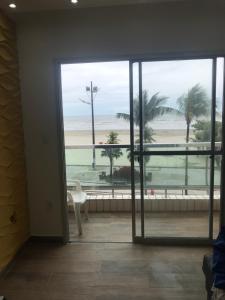 Apartamento encantador pé na areia, varandas mar