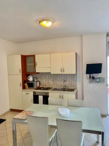 Saranda Port View Apartments