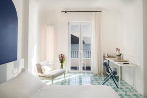 Camera Deluxe con Balcone e Vista Mare