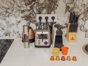 The Orange Haussmann