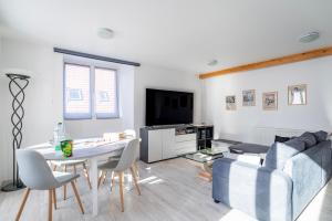 Appartements Gite Le Carpe Diem - Classe 3 etoiles - Centre ville - Wifi - Netflix : photos des chambres