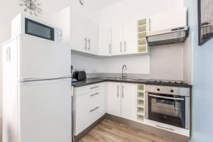 Appartements Appartement moderne, propre, WIFI, siege massant : photos des chambres