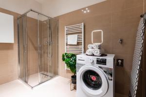 Authentic apartment next to Schwedenplatz