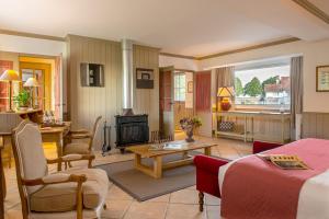 Hotels Chateau de Courban and Spa Nuxe : photos des chambres