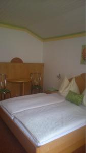 Pension Siegelbrunn B&B