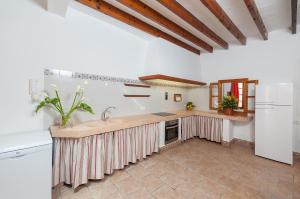 Holiday Home Ca Na Blan ca