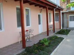 Guest Rooms Mihaylovi - Tŭzha