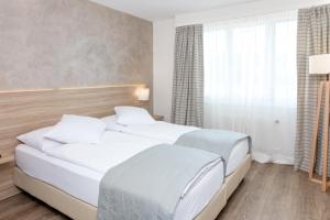 Classic Twin Room room in Hôtel de Chailly