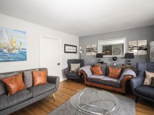Harbourside House