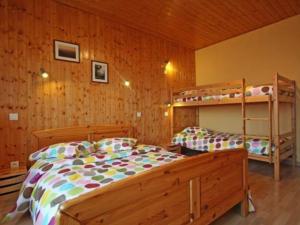 Maisons de vacances Gite Saulxures-sur-Moselotte, 3 pieces, 5 personnes - FR-1-589-339 : photos des chambres