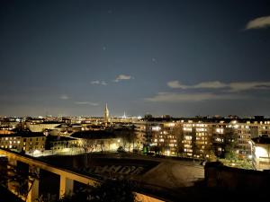 Luxury attic with jacuzzi in Navigli