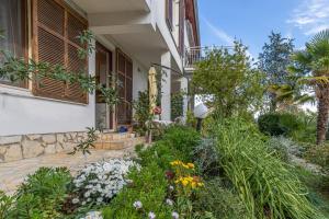 Apartment Dusper 347