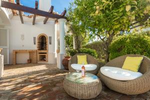 Peaceful 4BR villa on Gramacho golf resort w private pool