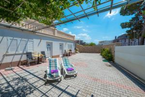 Villa Borna Apartments 