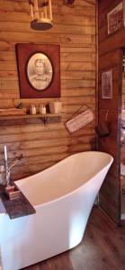 Tentes de luxe Cabanes Nature Morvan : photos des chambres