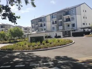 The Jade Somerset West - Macassar