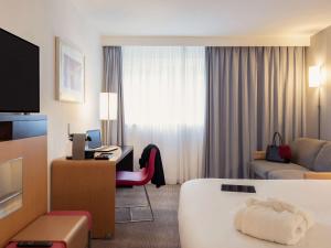 Hotels Novotel Roissy Saint Witz : Chambre Familiale Supérieure avec 1 Lit Double et 1 Canapé-Lit