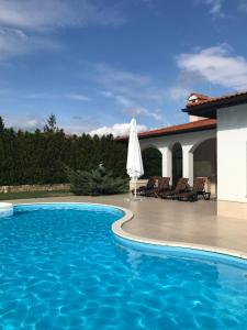 Private Villa First line with sea view in BlackSeaRama Golf A PLUS LOCATION PRIVACY POOL