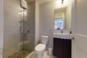 A Stylish Stay w a Queen Bed, Heated Floors.. #12