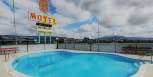 Robin Hood Motel - Aguilar