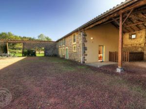 Maisons de vacances Gite Lure , 4 pieces, 6 personnes - FR-1-496-105 : photos des chambres