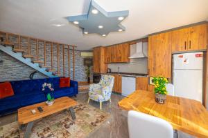 Mert - 1 Bedroom with jacuzzi in Kalkan