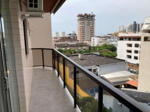 Fb HOME Guaruja- Apartamento proximo as praias da Enseada e Pitangueiras - WI FI