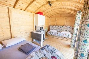 Camping de Tournus - Drole de cabane
